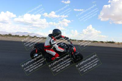 media/Oct-03-2022-Moto Forza (Mon) [[5f077a3730]]/Beginner Group/Session 5 (Turn 10 Inside)/